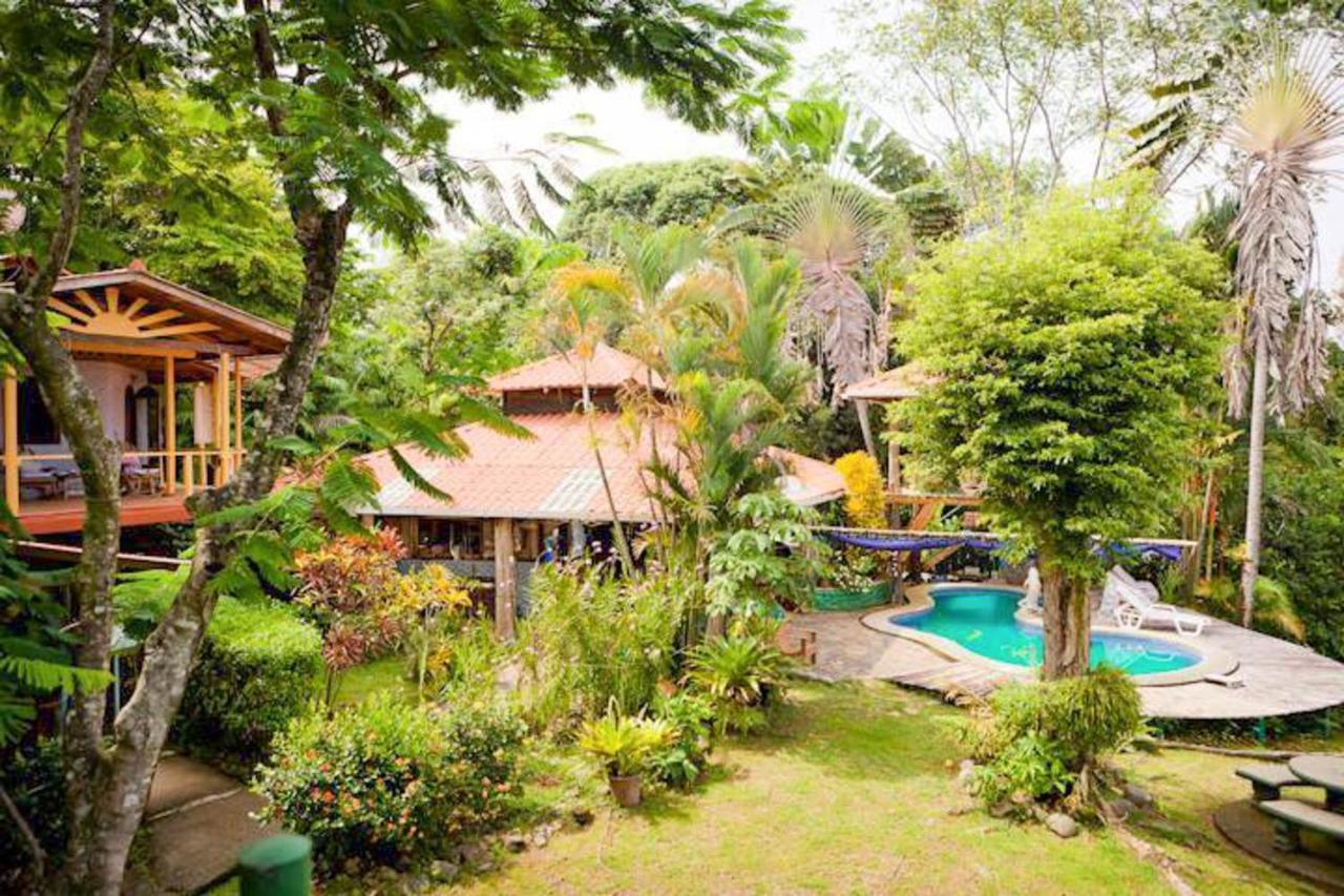 Pacific Edge Eco Lodge Dominical Bagian luar foto