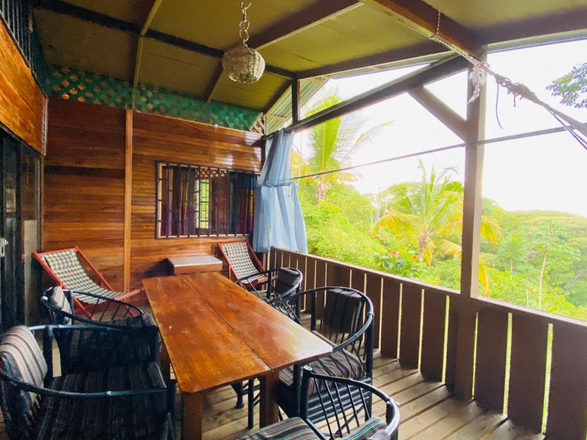 Pacific Edge Eco Lodge Dominical Bagian luar foto