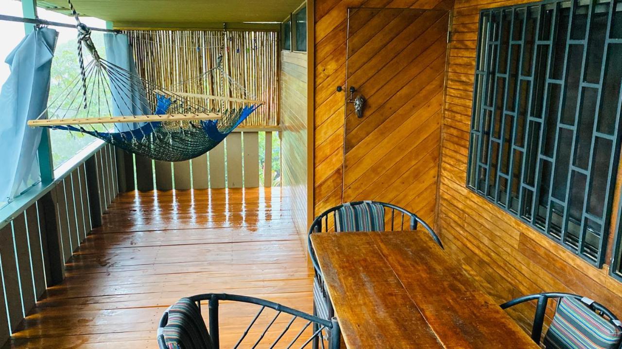 Pacific Edge Eco Lodge Dominical Bagian luar foto