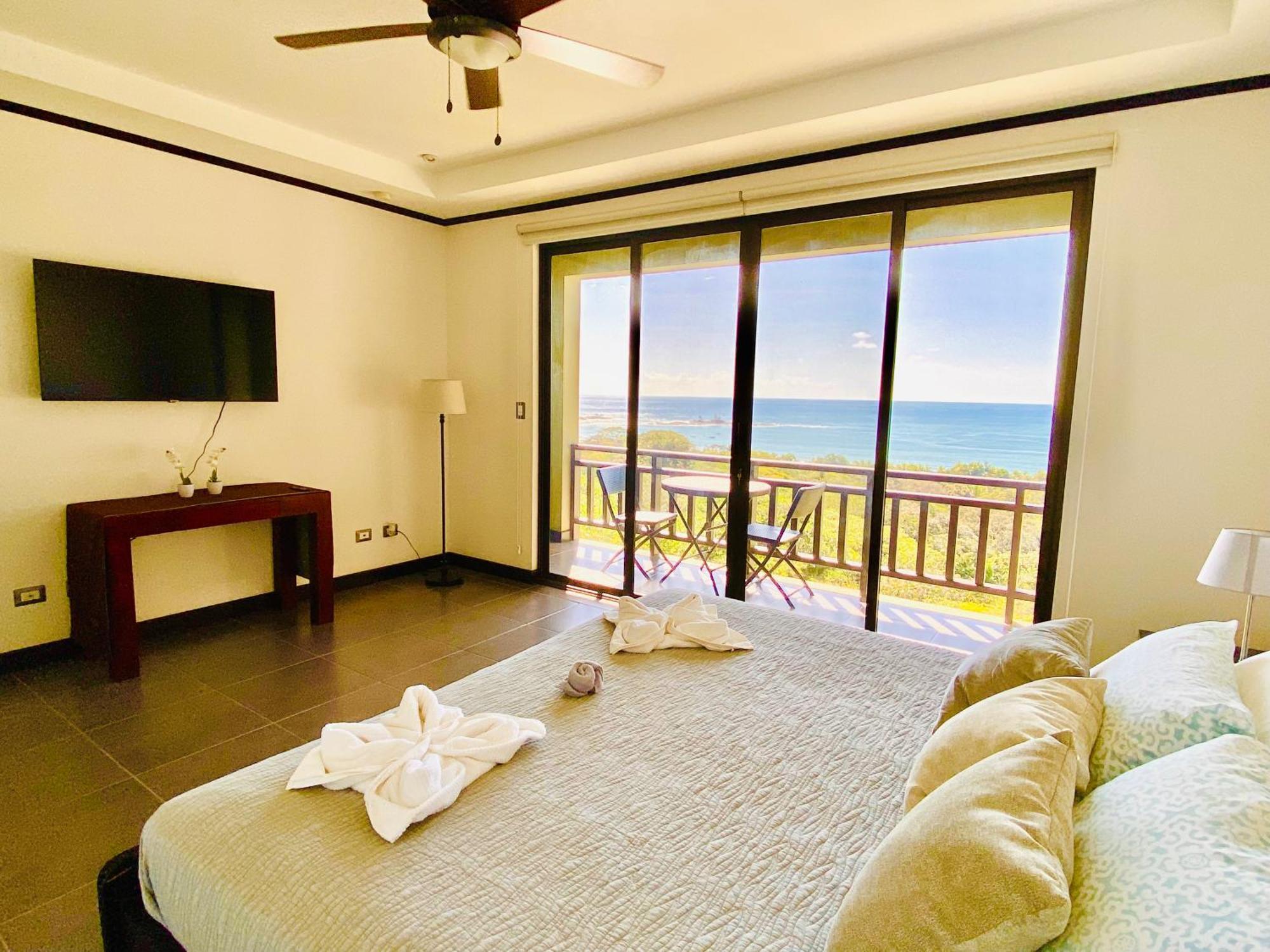 Pacific Edge Eco Lodge Dominical Ruang foto
